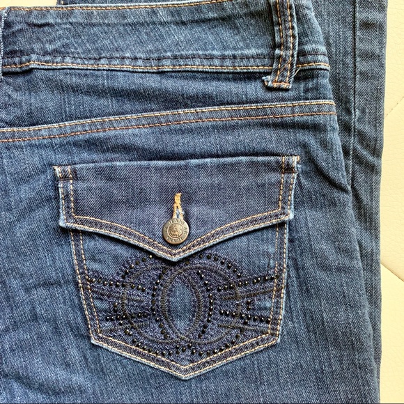 Anne Klein AK Metropolitan Bootcut Jeans - Picture 6 of 6
